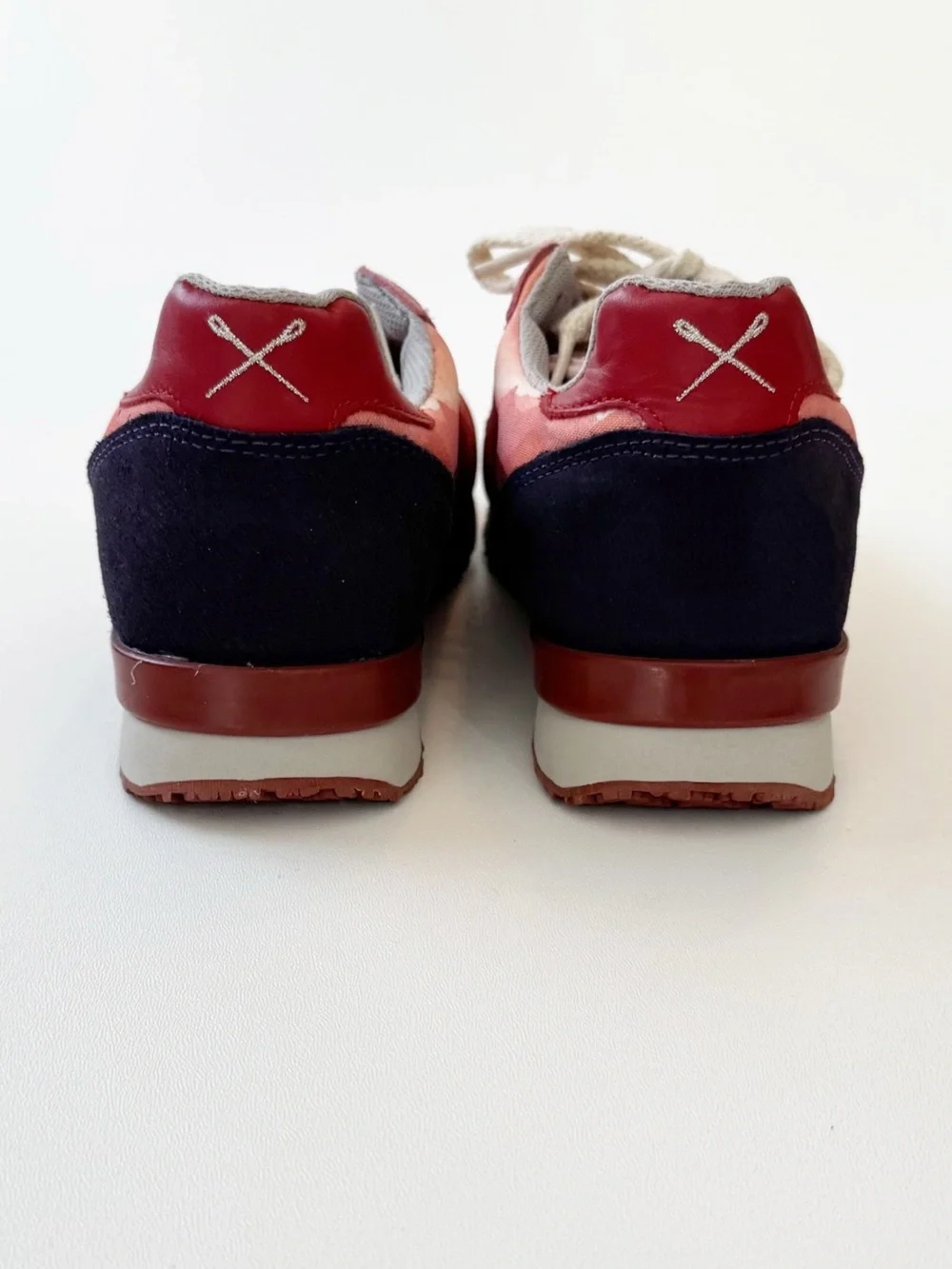 Inkkas The Andes Jogger Sneaker in Red | 8 NWT - Picture 7 of 12